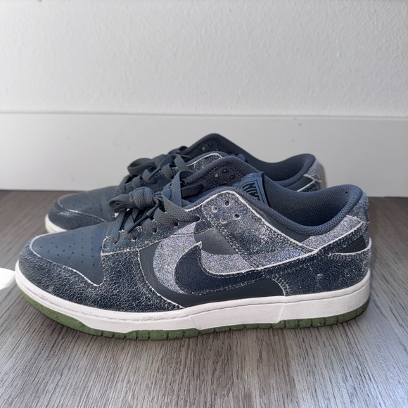 Dunk Low SE Halloween Cauldron - Picture 3 of 5
